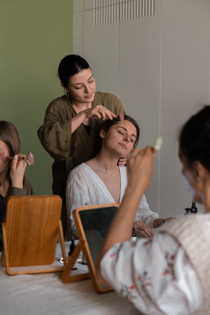 Diagnostic holistique visage : l’outil essentiel pour fidéliser vos clients