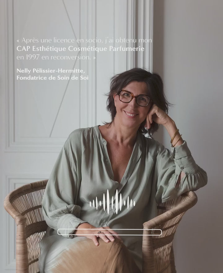 Charger la vidéo : Nelly Pélissier-Hermitte, fondatrice de la marque de cosmétique naturelle et du Spa Soin de Soi nous raconte son parcours.